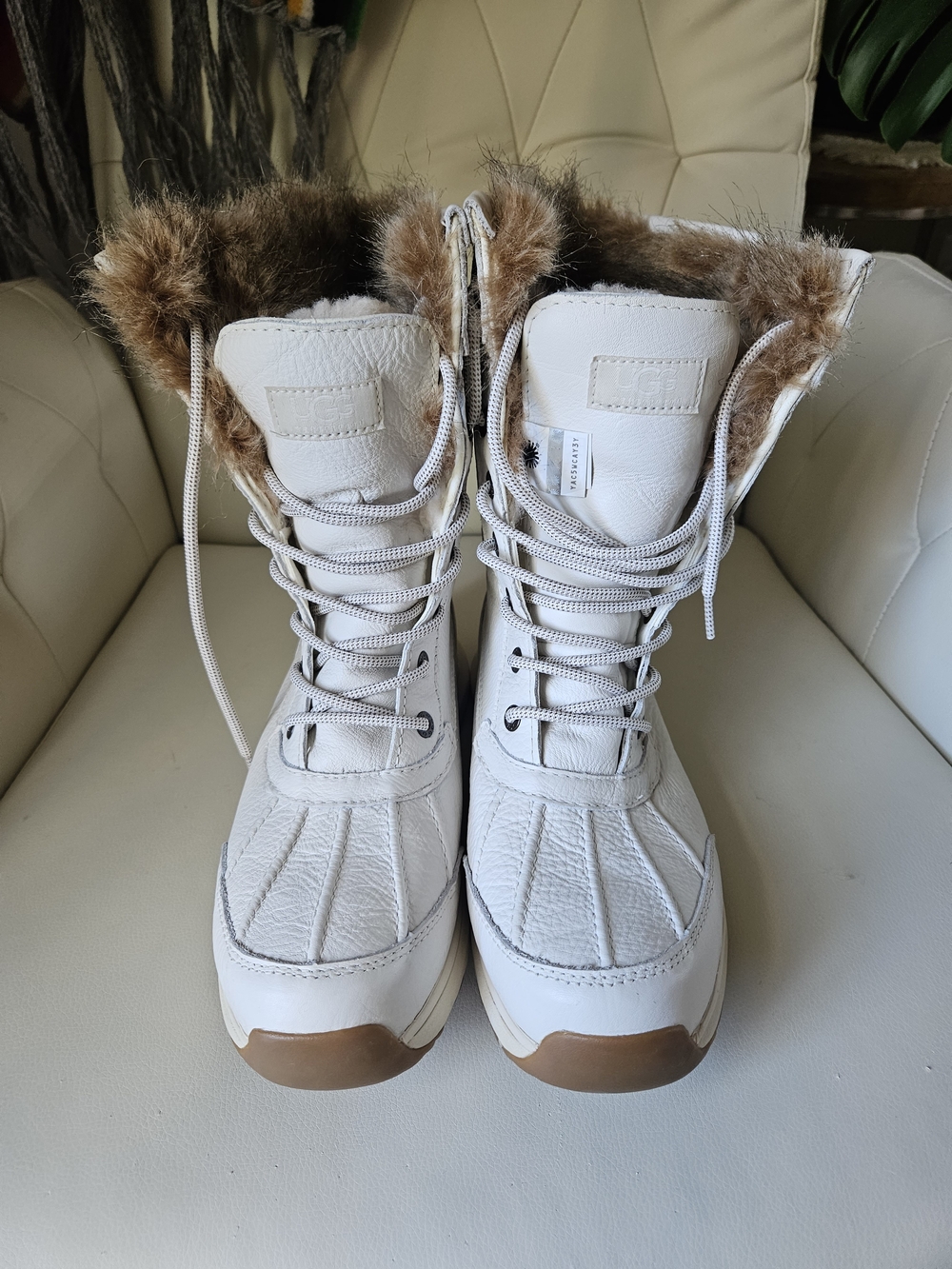 UGG Adirondack III Tipped White Leather Boots